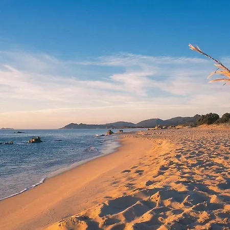 Cozy In Costa Rei -ca- With Wifi Monte Nai